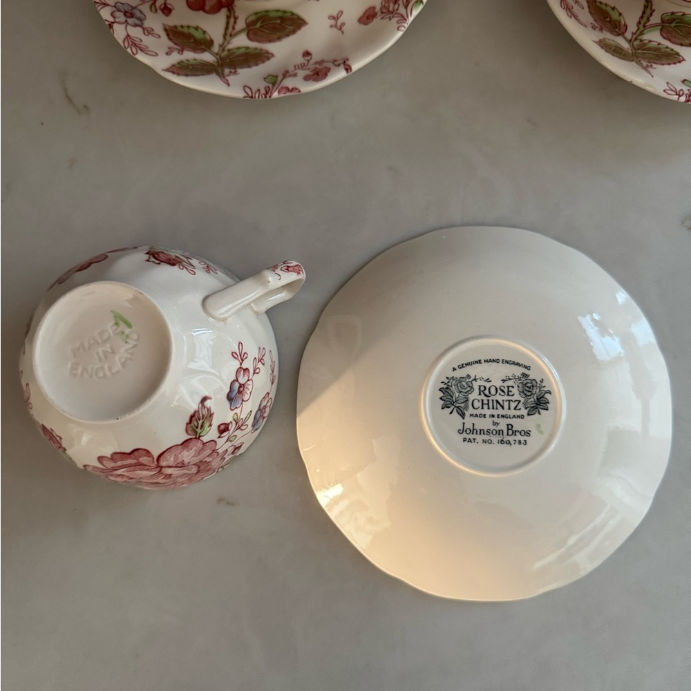 Vintage Johnson Bros. Rose Chintz Tea Cup & Saucer  Made In England Set of 3 - Picture 5 of 9